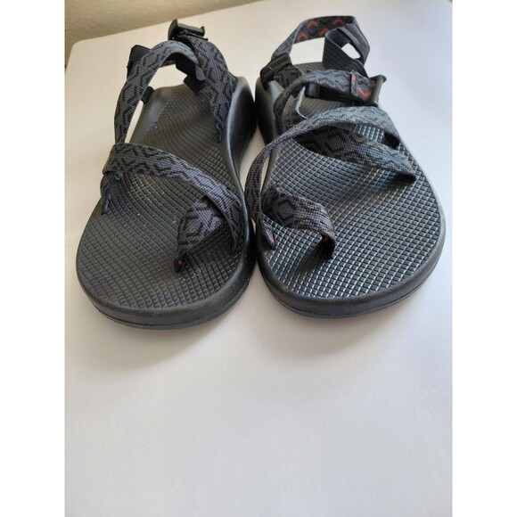 CHACO- Men\'s 12  Grey & Black RIVER WATER Shoes Hiking Sports Sandals  Toe Loop